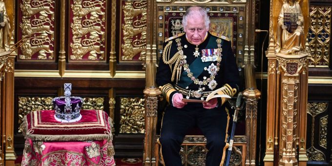 «Historischer Moment» - Prinz Charles eröffnet das britische Parlament