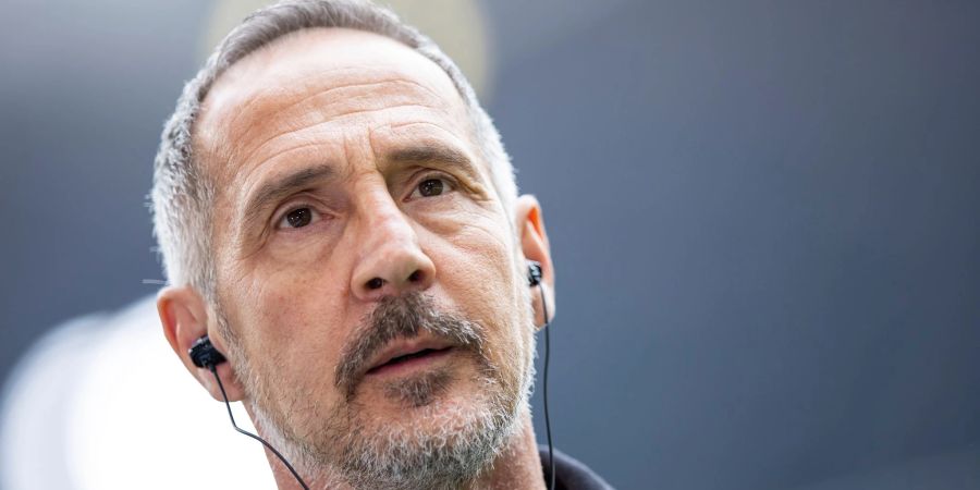 Gladbachs Trainer Adi Hütter trifft mit seinem Team auf seinen alten Arbeitgeber Eintracht Frankfurt.