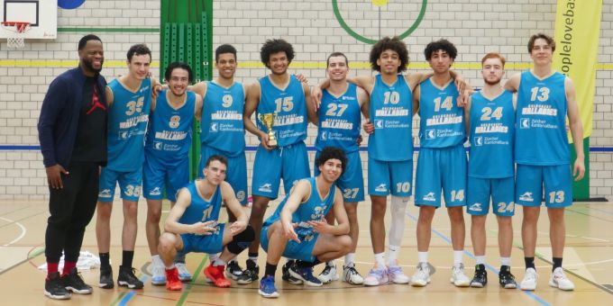 Die siegreiche U22-Mannschaft der Goldcoast Wallabies. Die siegreiche U22-Mannschaft der Goldcoast Wallabies.