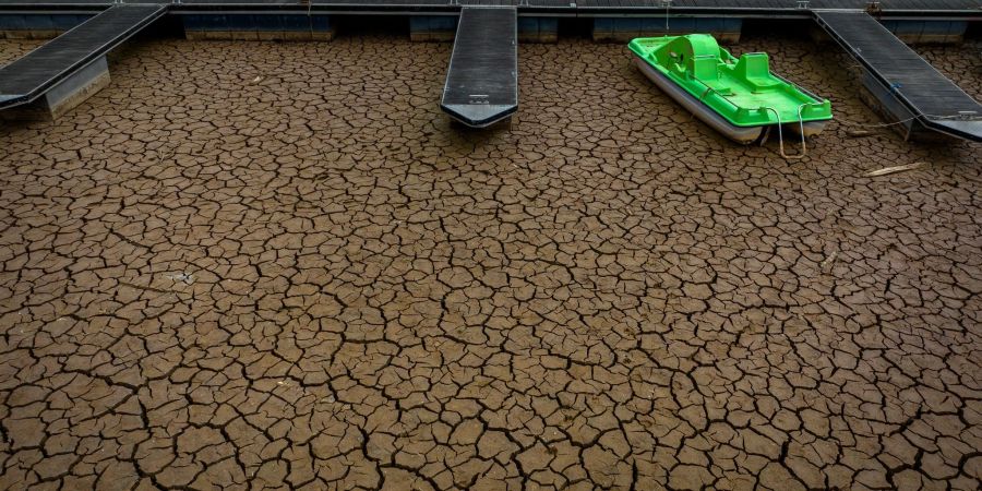 Kein Wasser in Sicht: Eine Anlegestelle im Sau-Stausee.