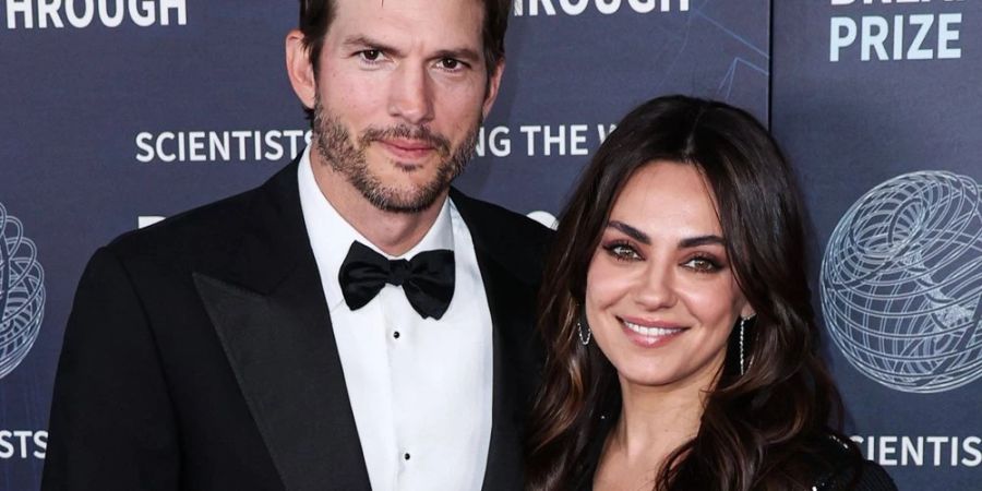 Ashton Kutcher und Mila Kunis bei der Verleihung der Breakthrough Prizes.