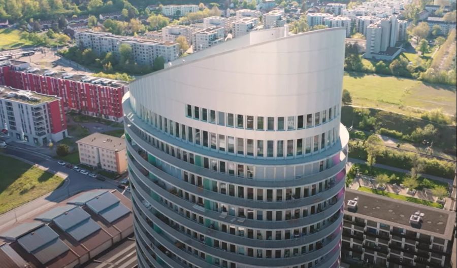 Ein Mieter wollte im Jabee Tower aus seiner 3,5-Zimmer-Wohnung in eine frei werdende 4,5-Zimmer-Wohnung umziehen.