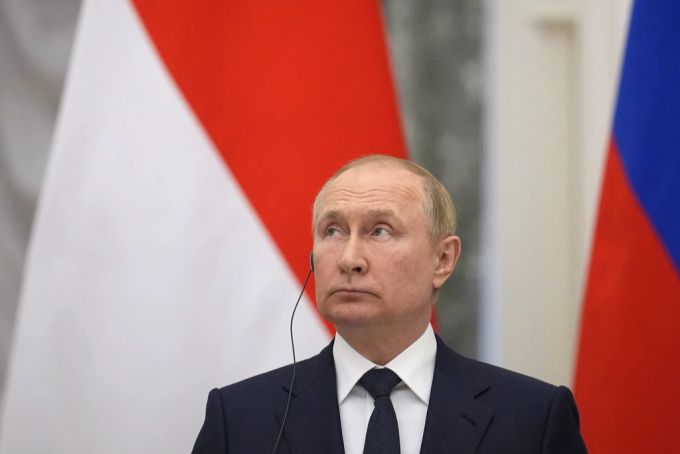 Hat Wladimir Putin den vermeintlichen Mordanschlag auf sich selbst befohlen? Wladimir PUtin