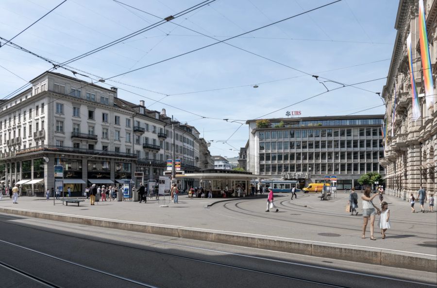 Der Paradeplatz vor der Begrünung.