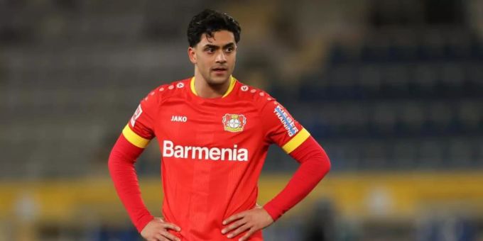 Bayer Leverkusens Nadiem Amiri steht vor einem Wechsel zum CFC Genua. Foto: Friso Gentsch/dpa Bayer Leverkusens Nadiem Amiri steht vor einem Wechsel zum CFC Genua. Foto: Friso Gentsch/dpa