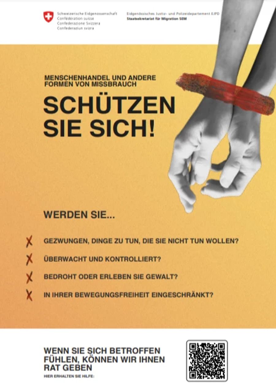 Mithilfe eines Flyers will das SEM Geflüchtete vor Menschenhandel schützen.