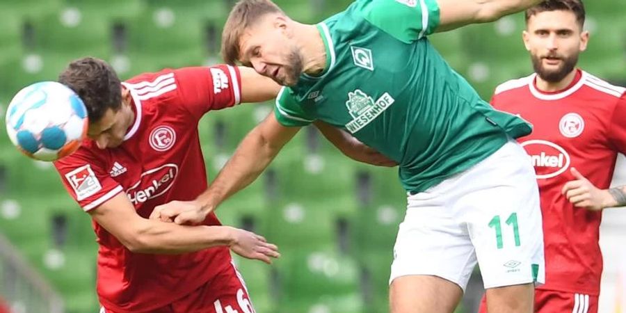 Traf beim Werder-Sieg gegen Düsseldorf zweimal: Niclas Füllkrug (r). Foto: Carmen Jaspersen/dpa