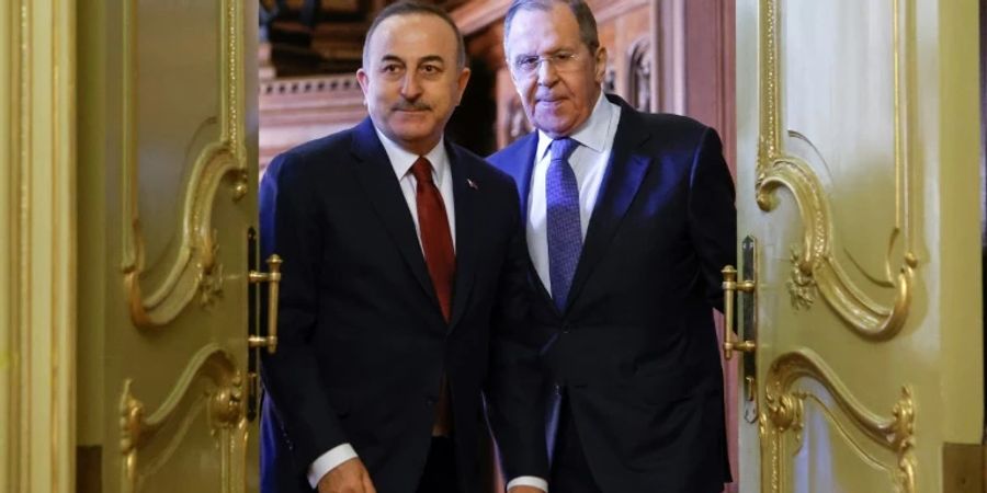 Mevlut Cavusoglu in Moskau bei Sergej Lawrow