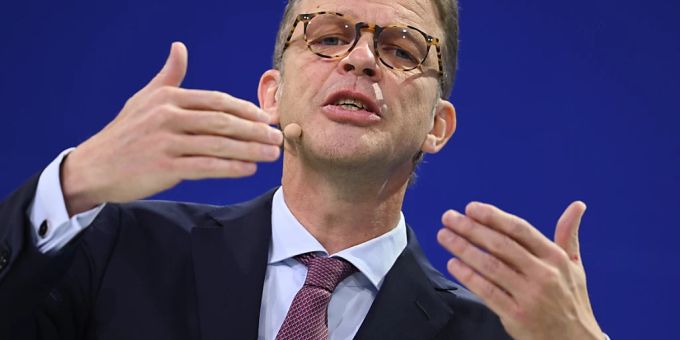 Gegen Russland - Deutsche Bank: Sanktionen nicht vorschnell verschärfen