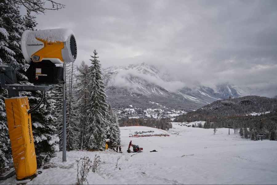 Es wurde befürchtet, dass nicht genug Schnee produziert werden könne. (Symbolbild)