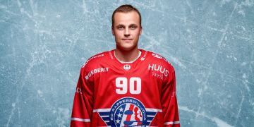 Julius Honka SLAPSHOT