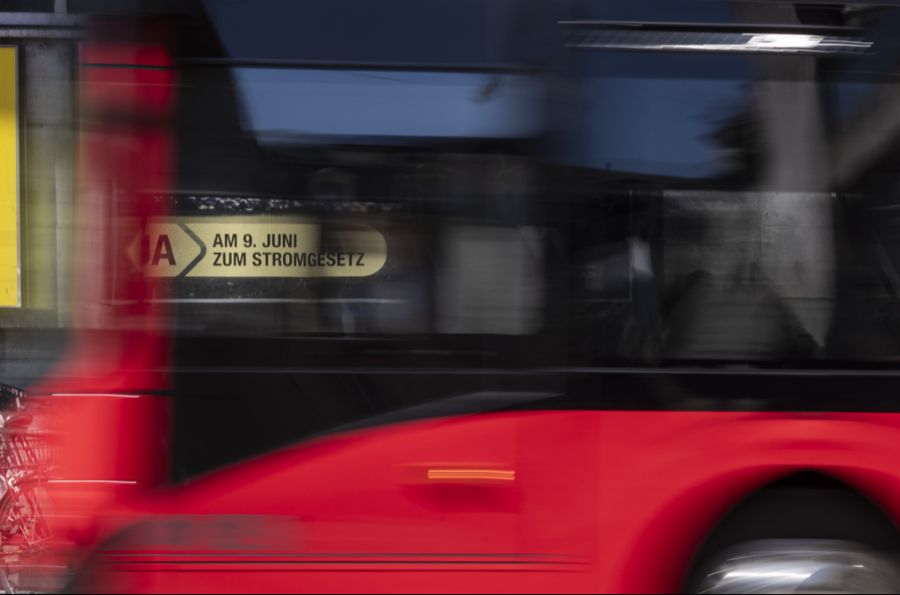 Auf dieser hupte ein Buschauffeur eine Velofahrerin an, nachdem er ihr nahe aufgefahren war.