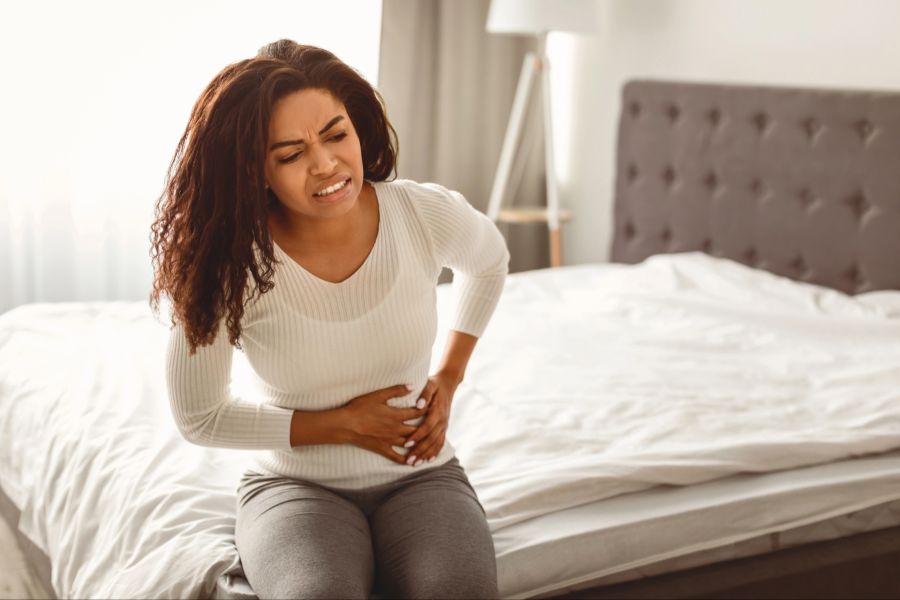 frau hat schmerzen