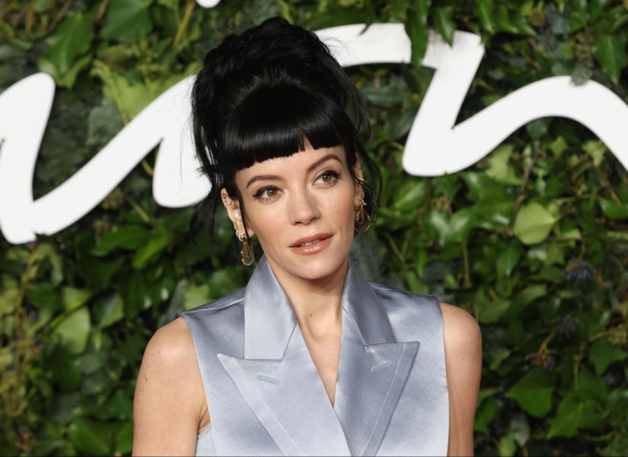 lily allen david harbour