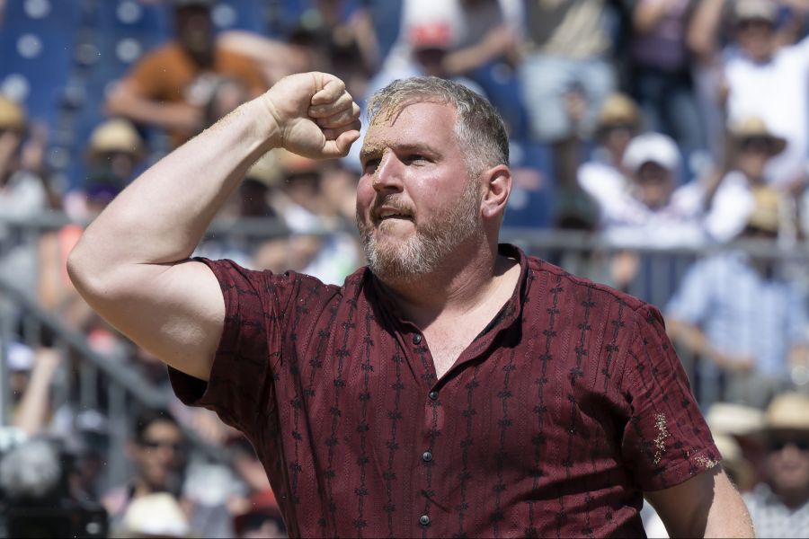 Christian Stucki wurde am Eidgenössischen Schwing- und Älplerfest (ESAF) 2019 in Zug Schwingerkönig.