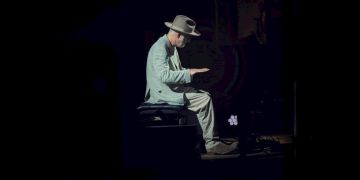 Einaudi