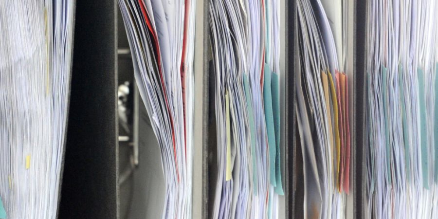 Wirtschaftsverbände in der Region Basel wollen mit einem Online-Tool Meldungen zu bürokratischen Hürden sammeln. (Symbolbild)