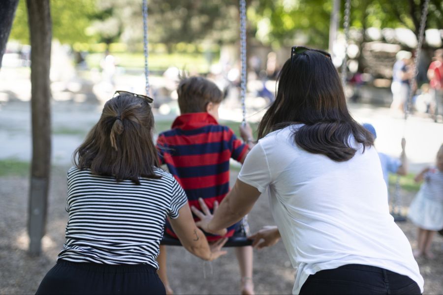 Ein britisches Paar wirft einer Klinik vor, bei der künstlichen Befruchtung den falschen Samenspender verwendet zu haben. (Symbolbild)