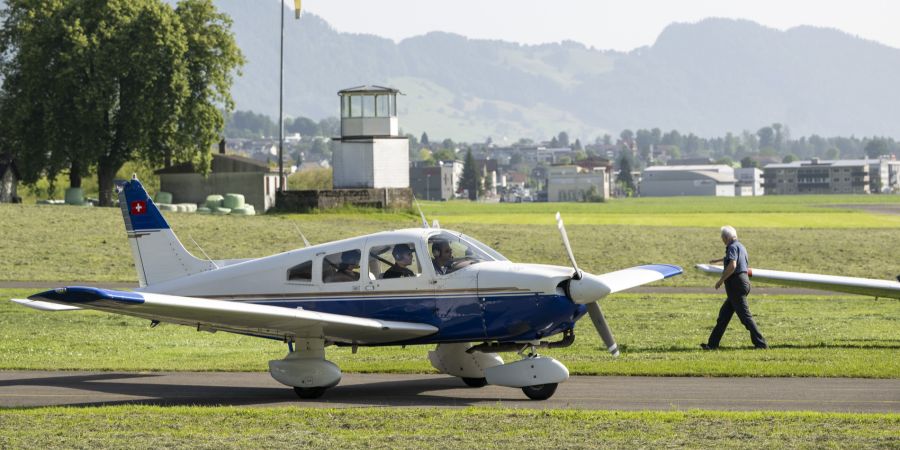 Flugzeug