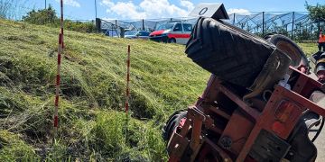 Mähtraktor