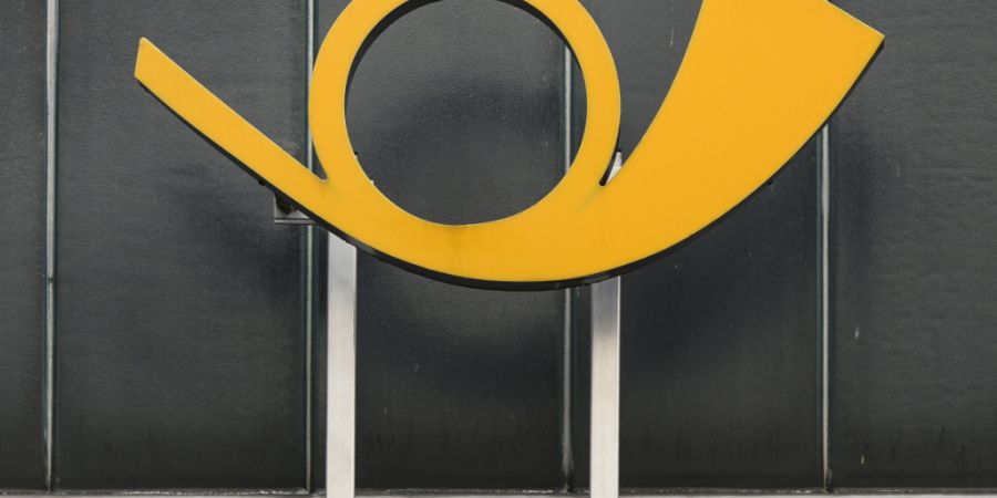 Der Postauto-Prozess geht in die nächste Runde: Das Berner Wirtschaftsgericht bestätigte, dass 2027 weiterverhandelt werden soll. (Themenbild)