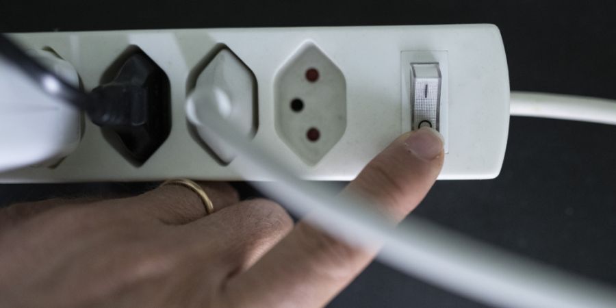 Der Energie Service Biel erhöht ab kommendem Jahr die Strompreise. (Symbolbild)