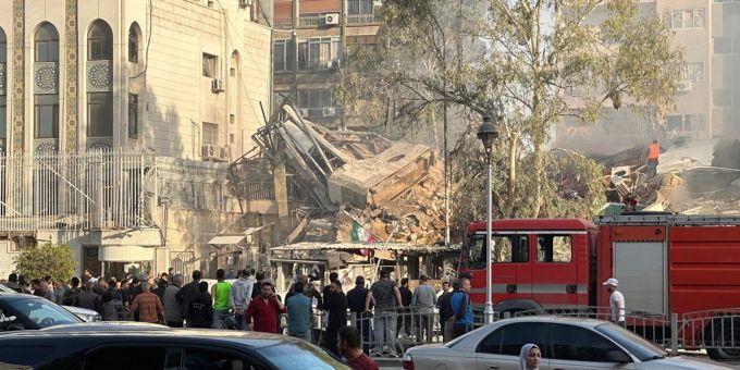 Bei einer Explosion in der syrischen Hauptstadt Damaskus ist ein General der iranischen Revolutionsgarden getötet worden. damaskus