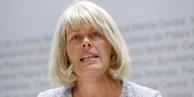 Geschäftsleiterin Sara Stalder und ihr Team von der Stiftung für Konsumentenschutz warnen vor der sogenannten Branchenbuch-Abzocke. KOnsumentenschutz