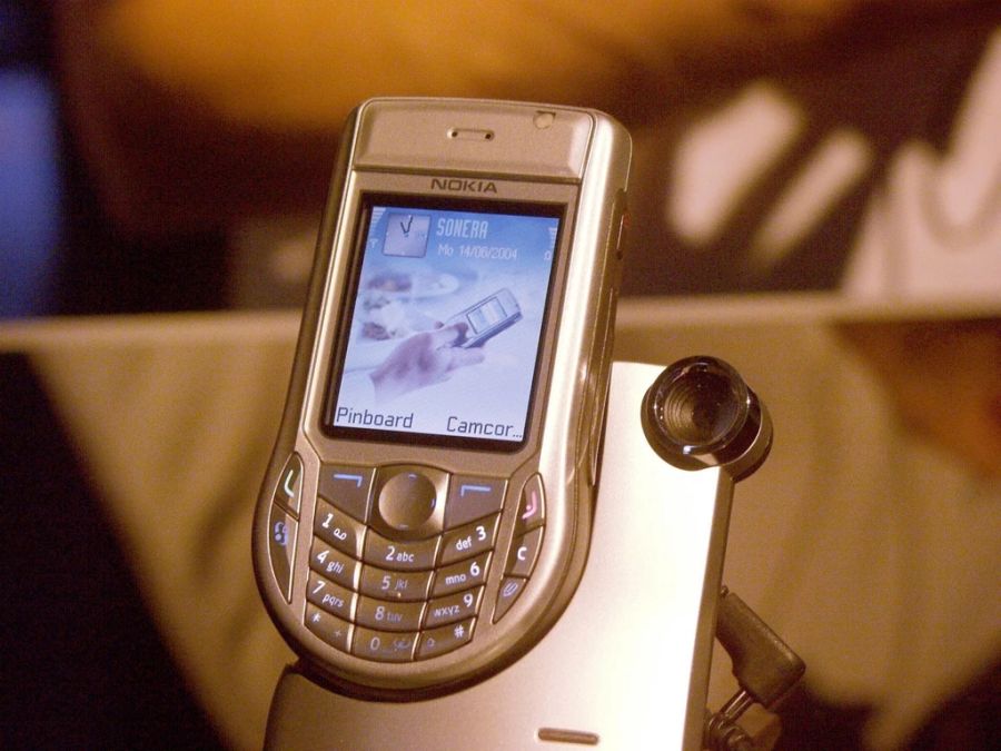 Ein Nokia-Handy aus dem Jahr 2004. Die Generation Z will wieder mehr offline leben.