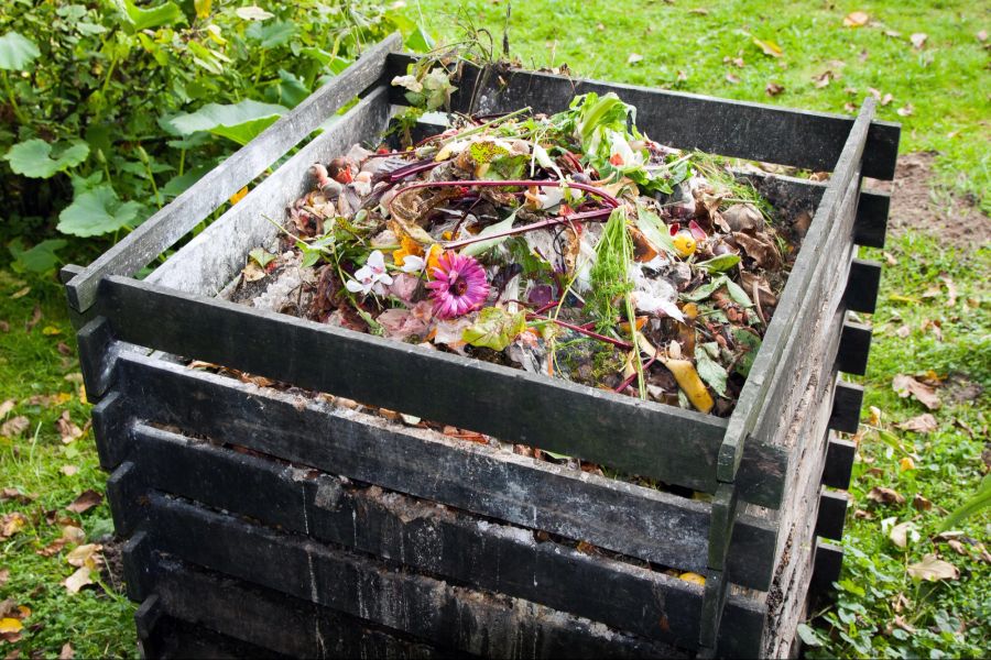 Kompost im Garten