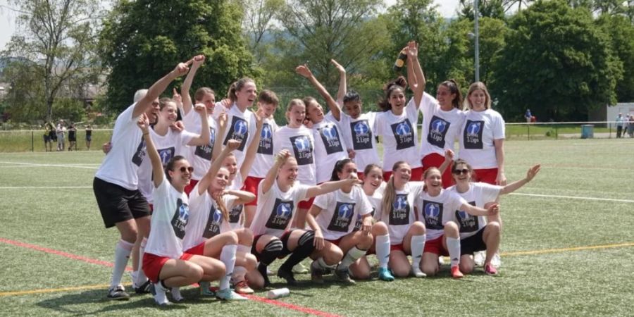 FC Breitenrain Frauen jubeln