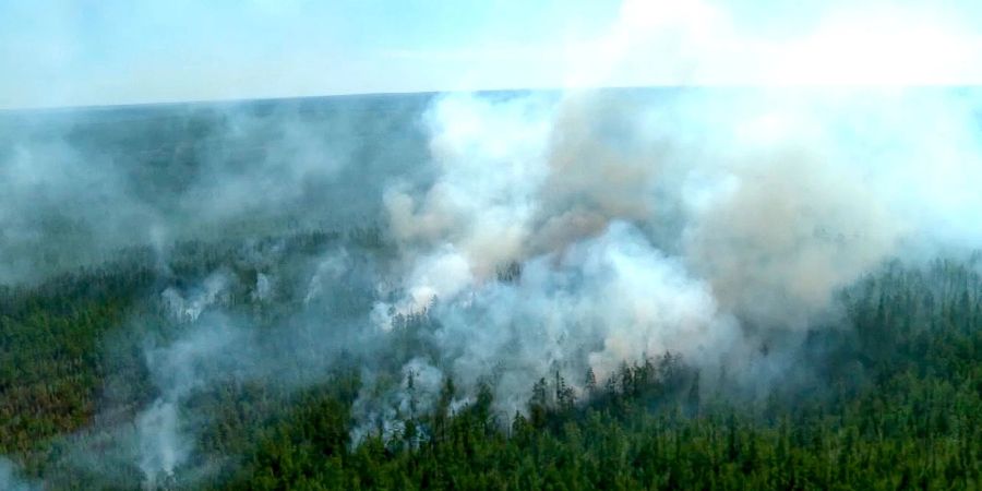 Verheerende Waldbränden machen den russischen Behörden vor allem in Sibirien jedes Jahr zu schaffen. (Archivbild)
