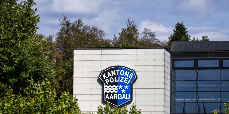 Ziel der Regierung ist es, die Schnittstellen der Regionalpolizeien zur Aargauer Kantonspolizei zu reduzieren. (Symbolbild)