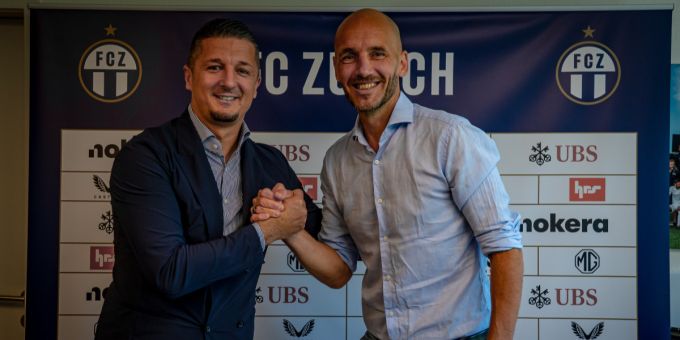 Mitchell van der Gaag mit FCZ-Sportchef Milos Malenovic. FCZ