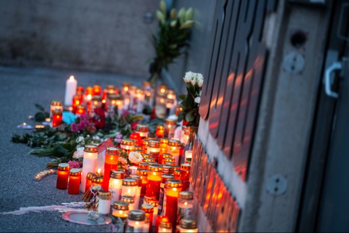 Spitzenpolitiker senden nach dem Amoklauf in Graz Beileidsbekundungen. amoklauf