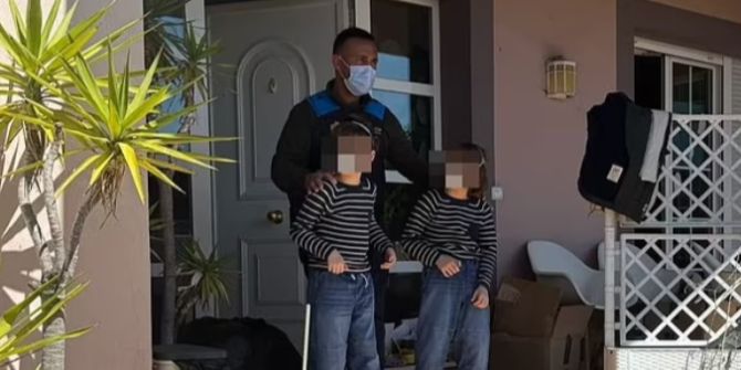 Kinder Polizei Spanien