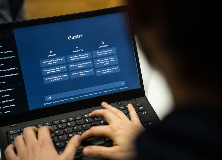 OpenAI soll laut einem ETH-Absolventen sogar um die 250'000 Franken Startlohn auszahlen. (Symbolbild)