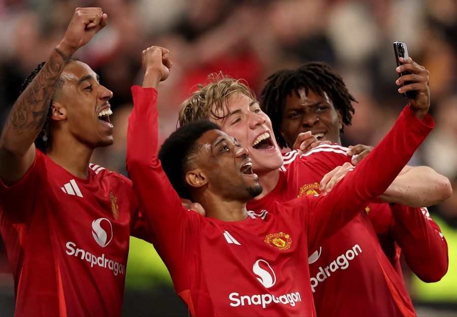 Manchester United Selfie Jubel