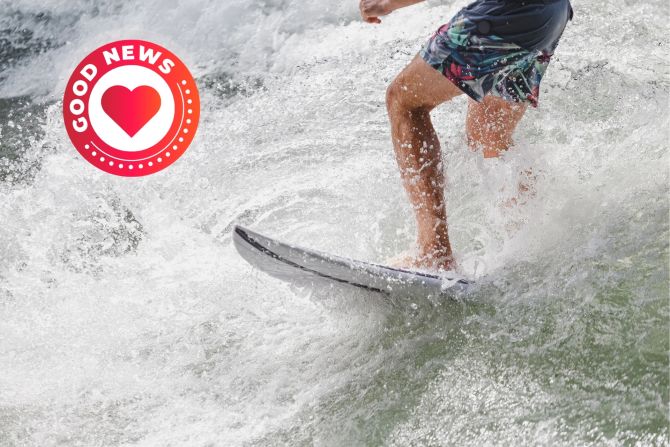Surfer Bein Fuss Wellen