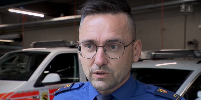 Der Polizist Simon Würgler erzählt von einer Verletzung mit bleibenden Schäden. Kapo Bern