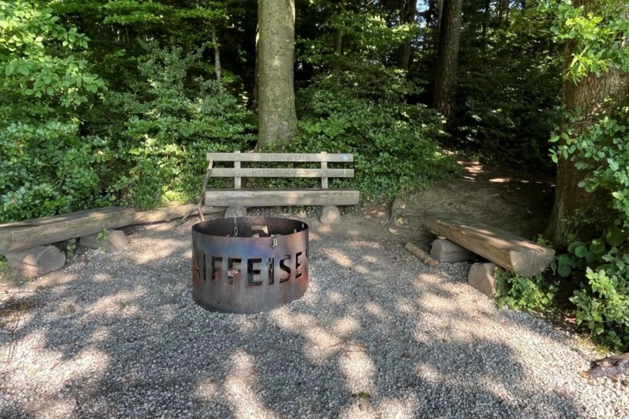 Feuerstelle in Hettlingen