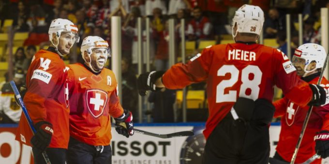 Sven Andrighetto (2vl) schiesst gegen Deutschland vier (!) Tore. Sven Andrighetto