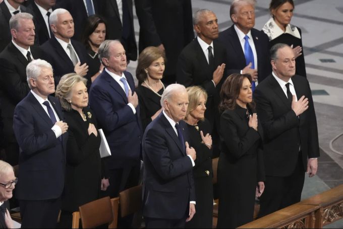 Erst vor wenigen Tagen nahmen Joe Biden und die Ex-Präsidenten in Washington Abschied von Jimmy Carter. (Archivbild) US Präsident Gedenkveranstaltung Washington