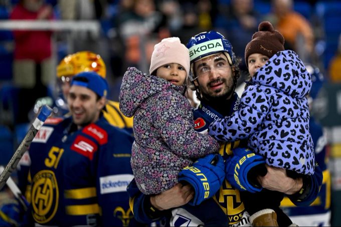 Andres Ambühl, der Ur-Bündner im Trikot des HC Davos. HC Davos