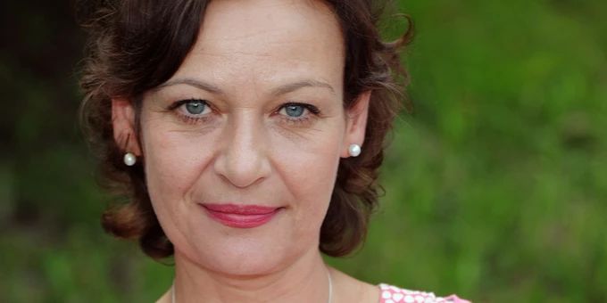 Lilly Forgách Lilly Forgách ist verstorben