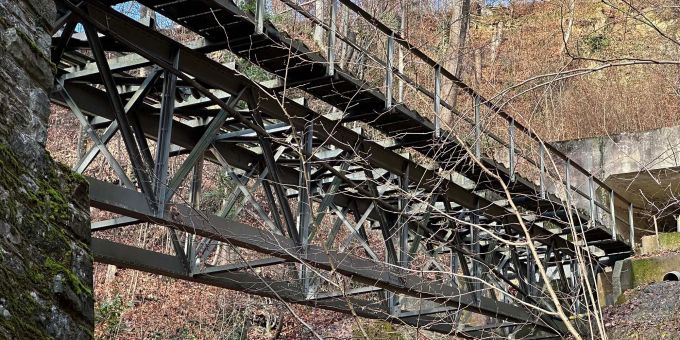 Die Brücke vor der Sanierung. Kriens