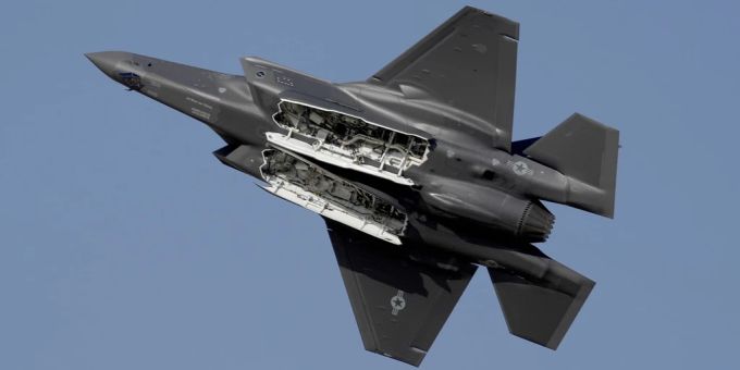 Wegen Trump - Kampfjet-Krise: F-35-Käufer verunsichert
