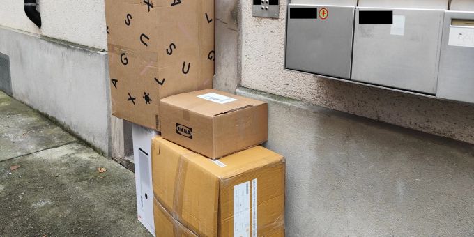Wird «gestohlen» - Post stellt Päckli einfach vor Tür – Kritik