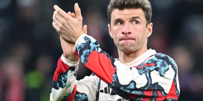 Ein Abgang von Bayern München stand am Anfang der Saison 2023/24 für Thomas Müller offenbar durchaus im Raum. Thomas Müller Bayern München