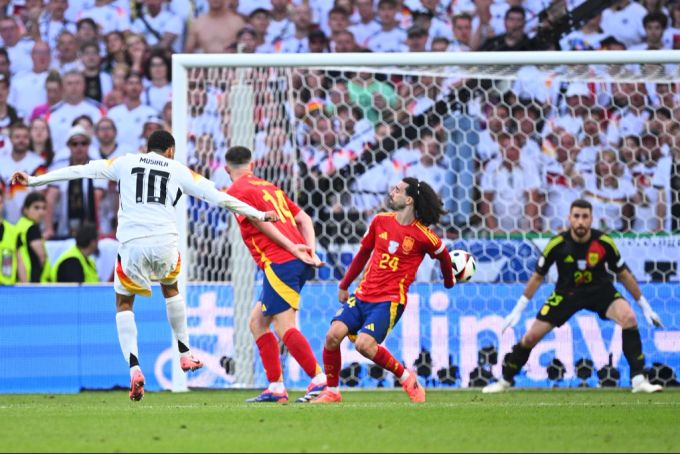 Diese Szene sorgt noch immer für Frust in Fussball-Deutschland. Marc Cururella